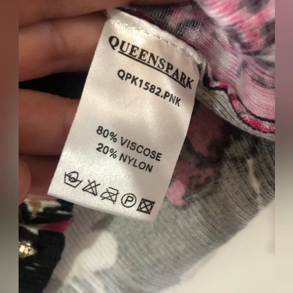 Queens park pink/black  floral warm pull over top spring light fitted cardigan - Picture 4 of 9